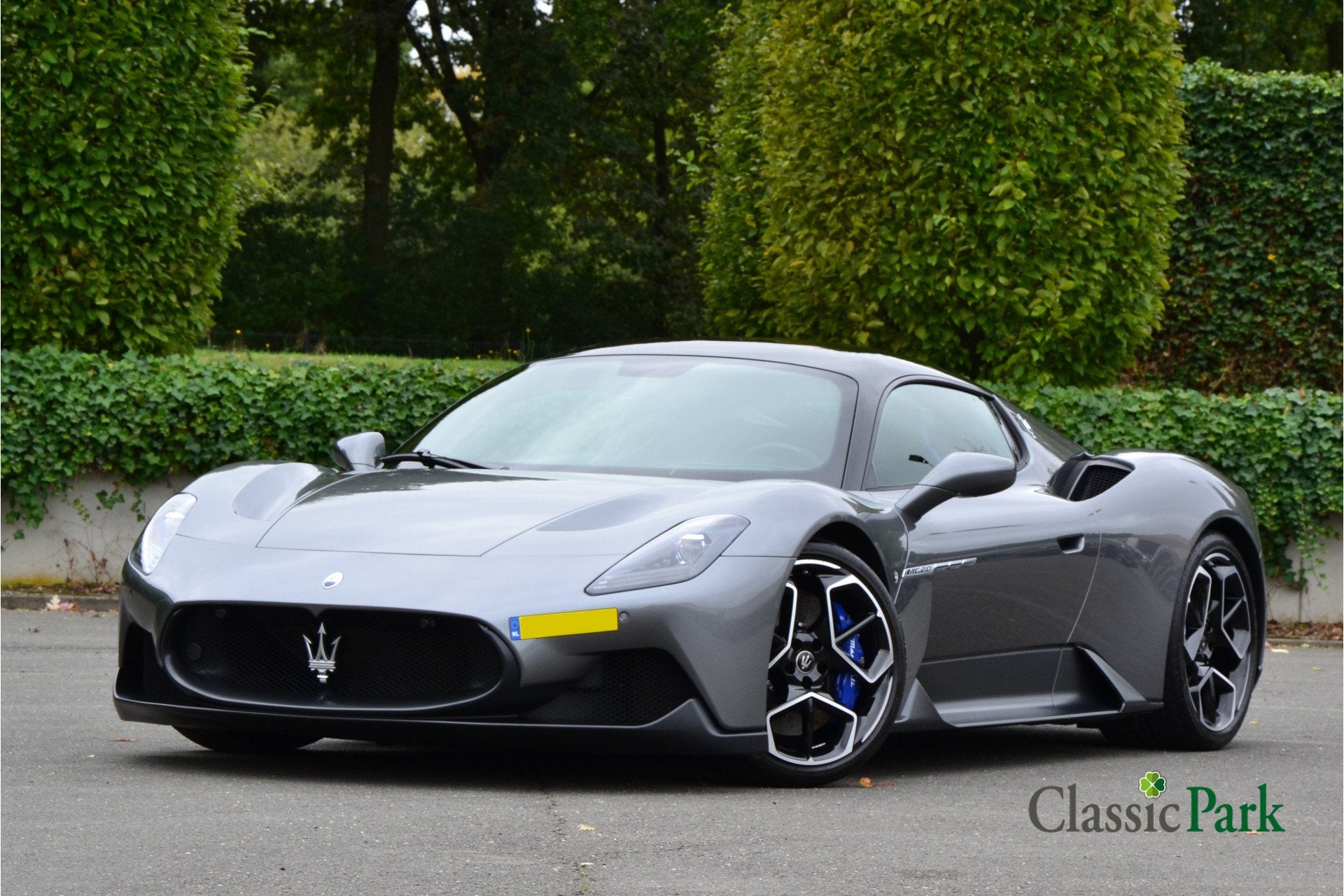 Maserati MC20 (automatique), Argent ou Gris, Achat, Euro 6, 2 places