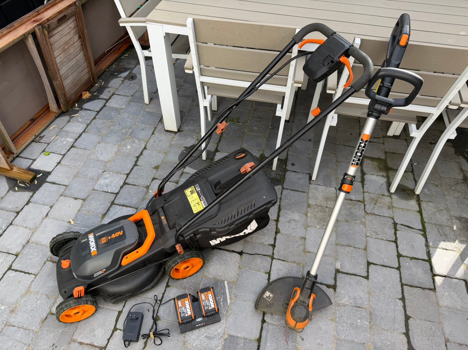Elektrische Grasmaaier en bosmaaier, Ophalen, Gebruikt, Elektrische grasmaaier