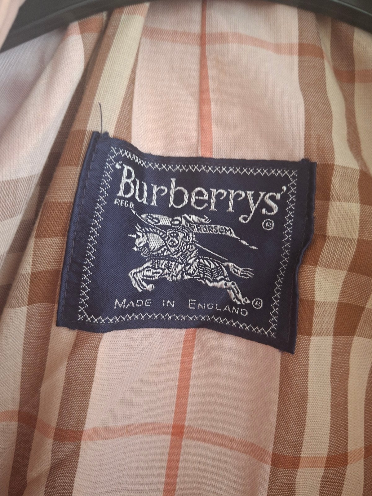 manteau burberry ( imitation). 60€, Enlèvement