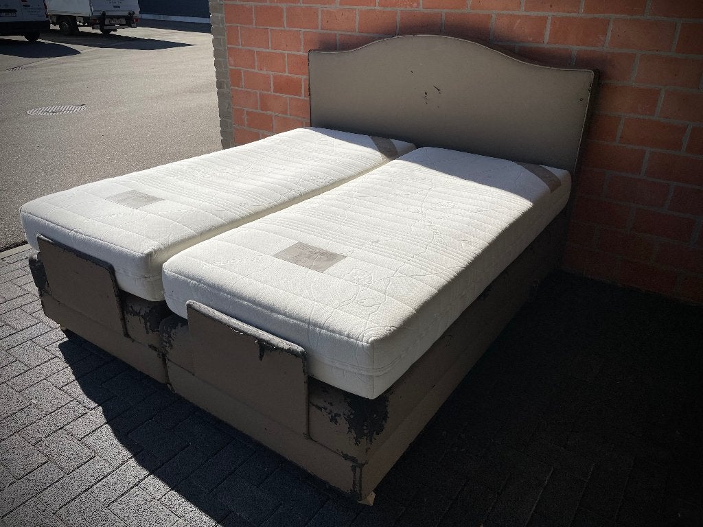 Elektrisch verstelbare boxspring 180cm, Enlèvement, Utilisé, 180 cm, 200 cm