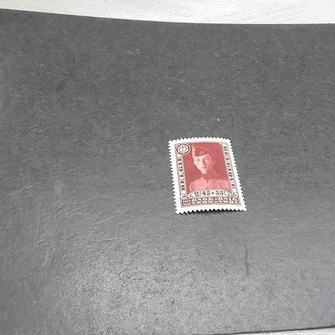BELGIE 325 scharnier met cote 100,00 €, Ophalen of Verzenden
