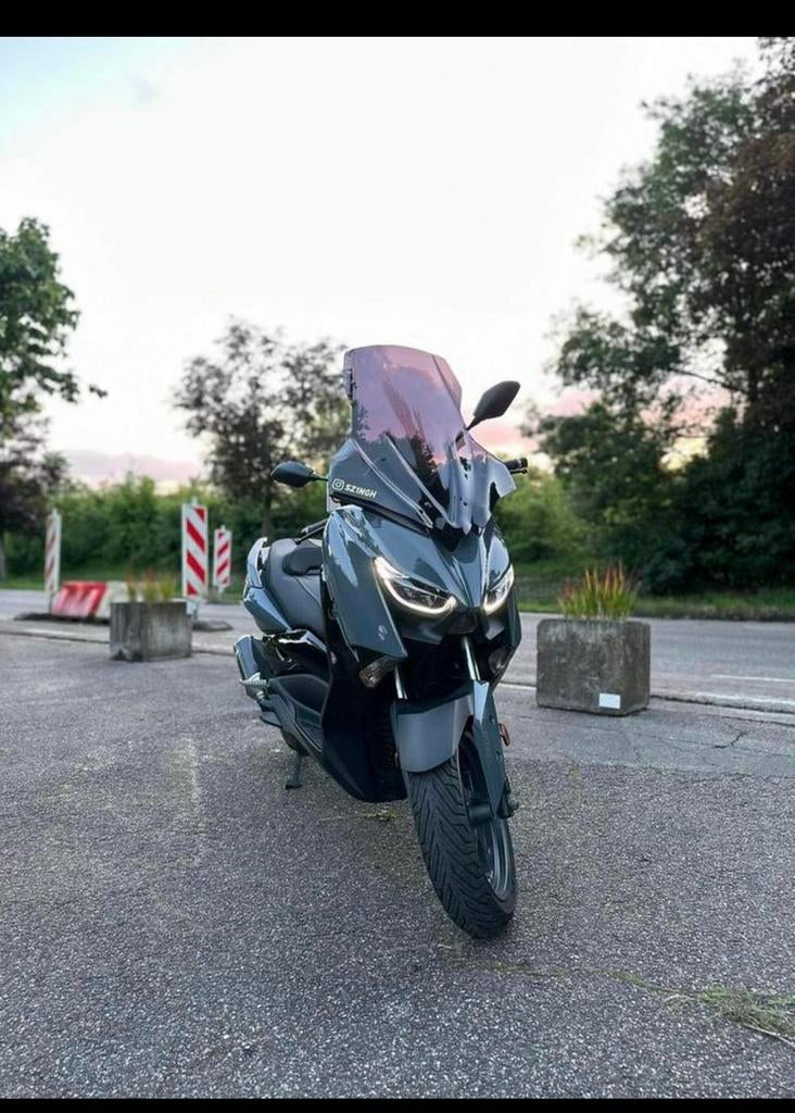 Xmax tech max 125, Particulier