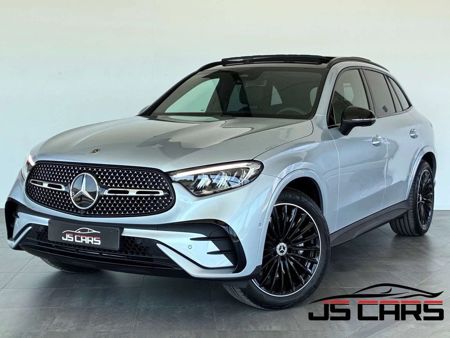 Mercedes-Benz GLC 200 PACK AMG -PACK NIGHT-1ERPRO-T.O-12.750, Auto's, Mercedes-Benz, Gebruikt, Zwart, 4 cilinders, Skiluik