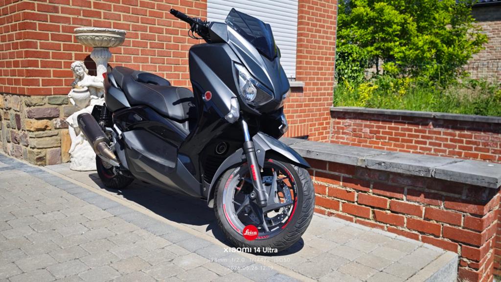 Yamaha XMAX 125 IRON MAX (2016) – 15 000 km – État Irréproch, Motos, Enlèvement