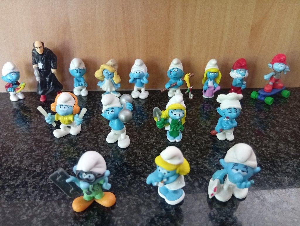 Lot de Schtroumpfs "Kinder", Collections, Schtroumpfs, Neuf, Poupée, Figurine ou Peluche, Différents Schtroumpfs, Enlèvement ou Envoi
