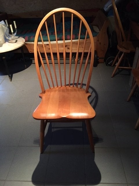 Houten tafel en 4 stoelen, Huis en Inrichting, Ophalen, Deens vintage design, Gebruikt, Bruin
