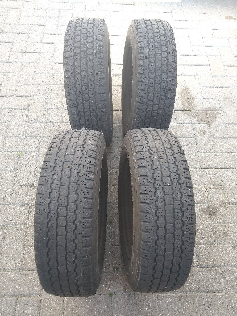 Pneus d'hiver, 15 pouces, Pneus et Jantes, Pneus hiver, Véhicule utilitaire
