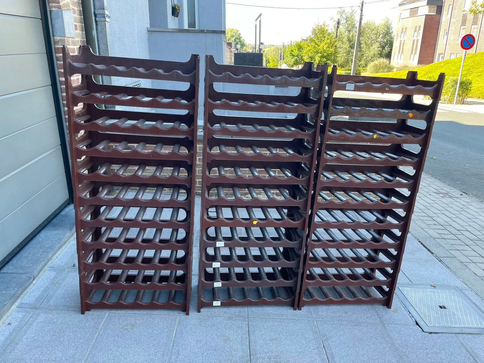 Étagères à vin empilables en plastique robuste, Maison & Meubles, Enlèvement, Utilisé