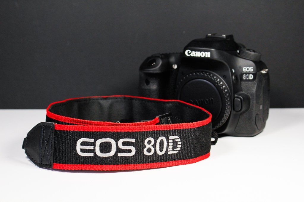 Canon 80D seulement 2300 clicks comme neuf, Ophalen, Geheugenkaart, Canon, WiFi