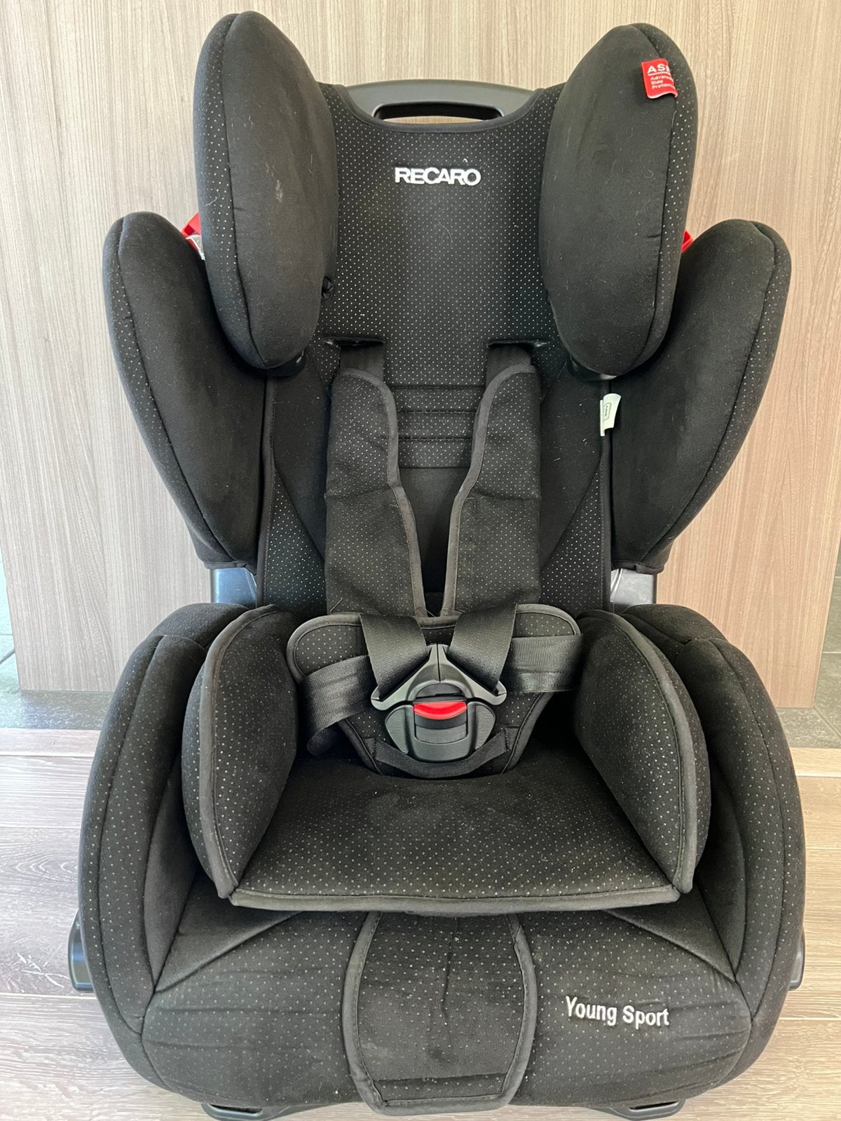 Autostoel recaro young sport 9 - 36 kg, Kinderen en Baby's, Ophalen, Autogordel, Verstelbare rugleuning, Zo goed als nieuw