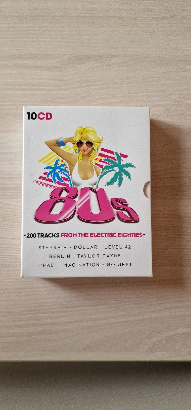 200 Tracks From the Electric Eighties 10 CD, Ophalen of Verzenden