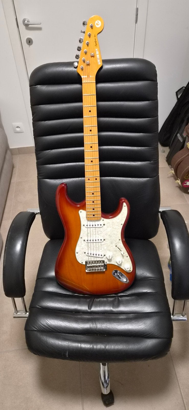 London City Spitfire MK2, Musique & Instruments, Enlèvement, Utilisé, Solid body, Autres marques