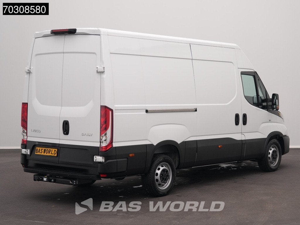 Iveco Daily 35S16 3.0L Automaat L2H2 3,5t Trekhaak 160PK Air, Autos, Neuf, Achat, Euro 6, Entreprise