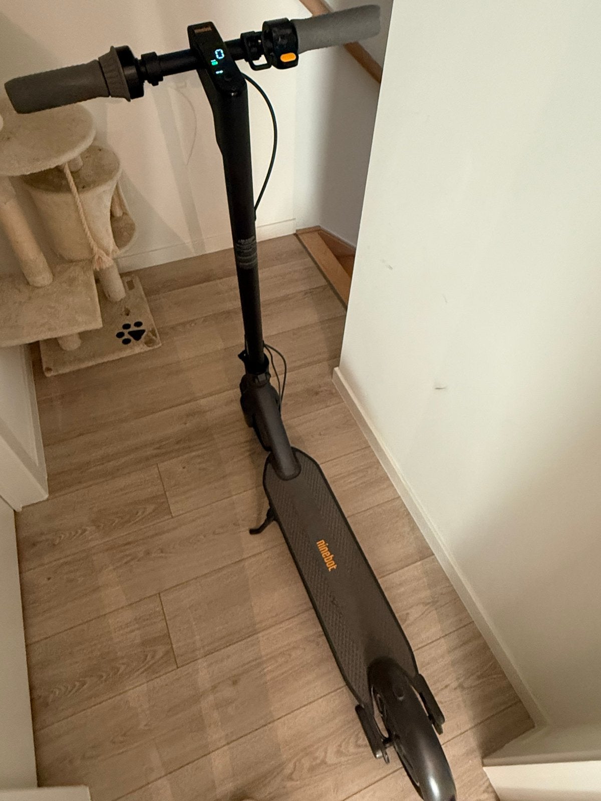 Segway Ninebot KickScooter MAX G30 – slechts 202,8 km, Fietsen en Brommers, Ophalen, Zo goed als nieuw, Elektrische step (E-scooter)