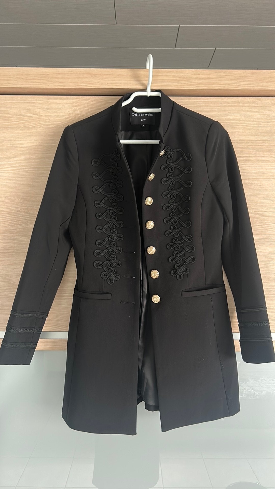Zwarte lange blazer maat S, Vêtements | Femmes, Enlèvement, Porté, Taille 36 (S), Noir