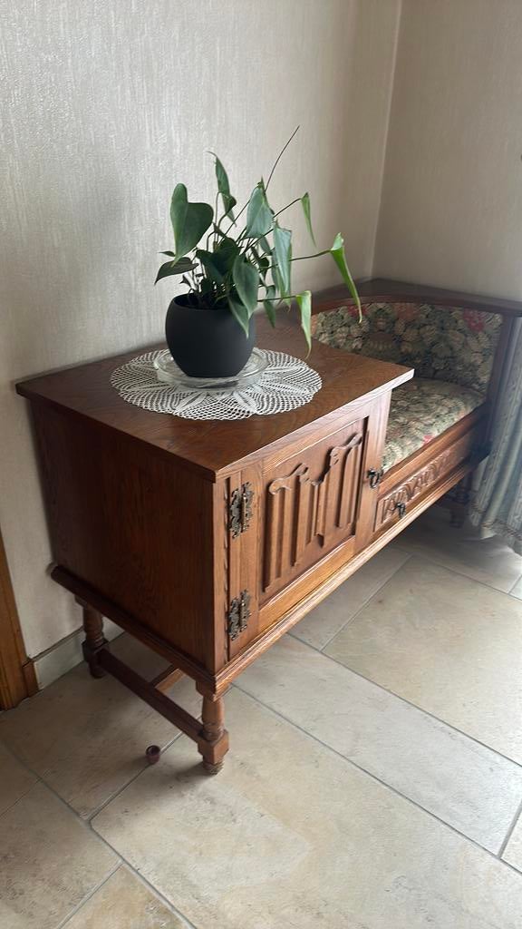Kast in eik vintage, Huis en Inrichting, Ophalen, Zo goed als nieuw