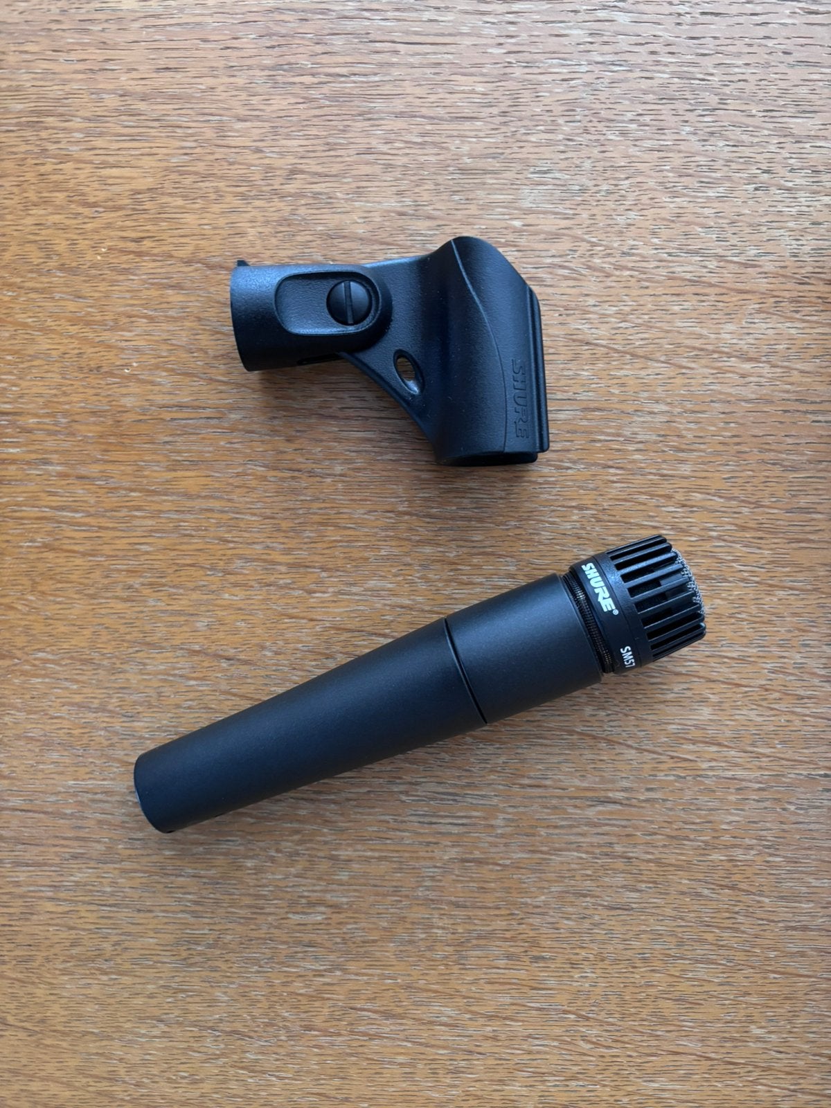 Microphone Shure SM57, Musique & Instruments, Microphones, Enlèvement ou Envoi, Comme neuf