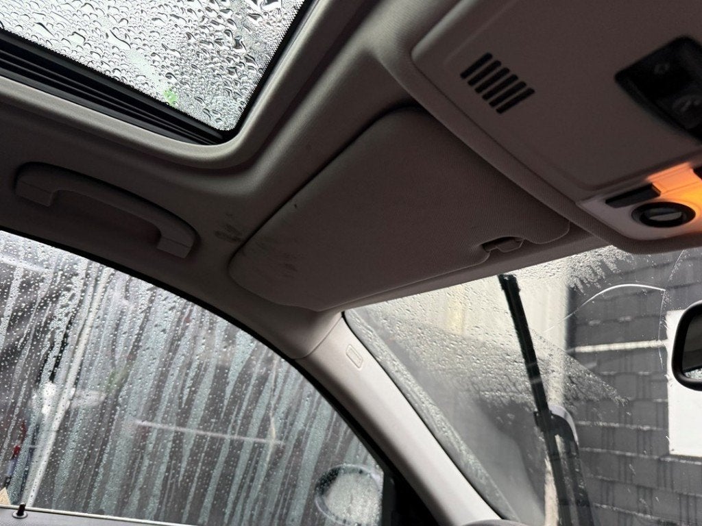 ZONNEKLEP BMW 3 serie (E90) (|51166981649|), Gebruikt, BMW, Petuelring 130
80809  München, DE, Bayerische Motoren Werke AG