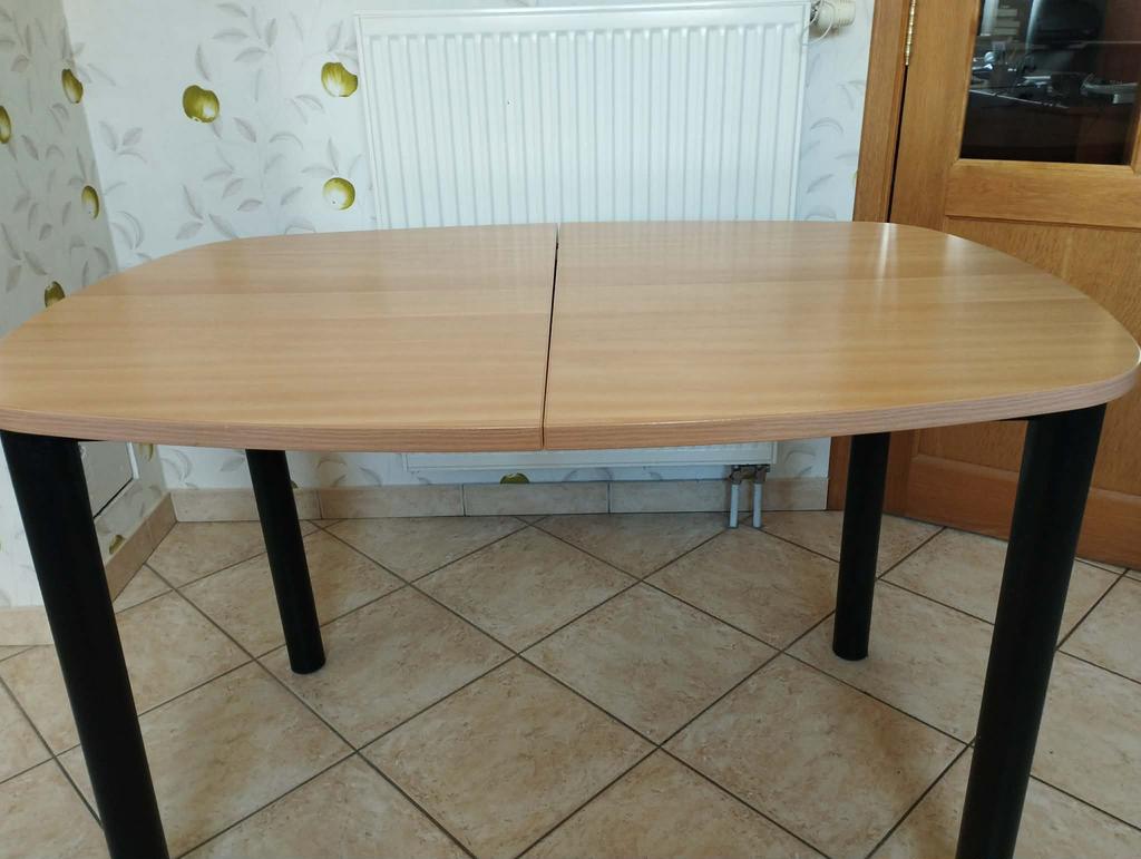 Table à manger avec rallonge pour 4 à 6 personnes, Ophalen, Gebruikt