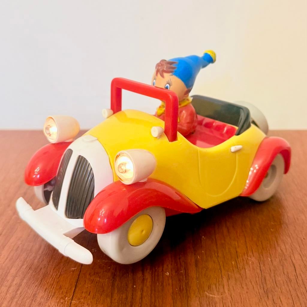 VINTAGE SPEELGOEDAUTO DEKKERTOYS BATTERIJ-AUTO MODEL RARE, Antiek en Kunst, Verzenden
