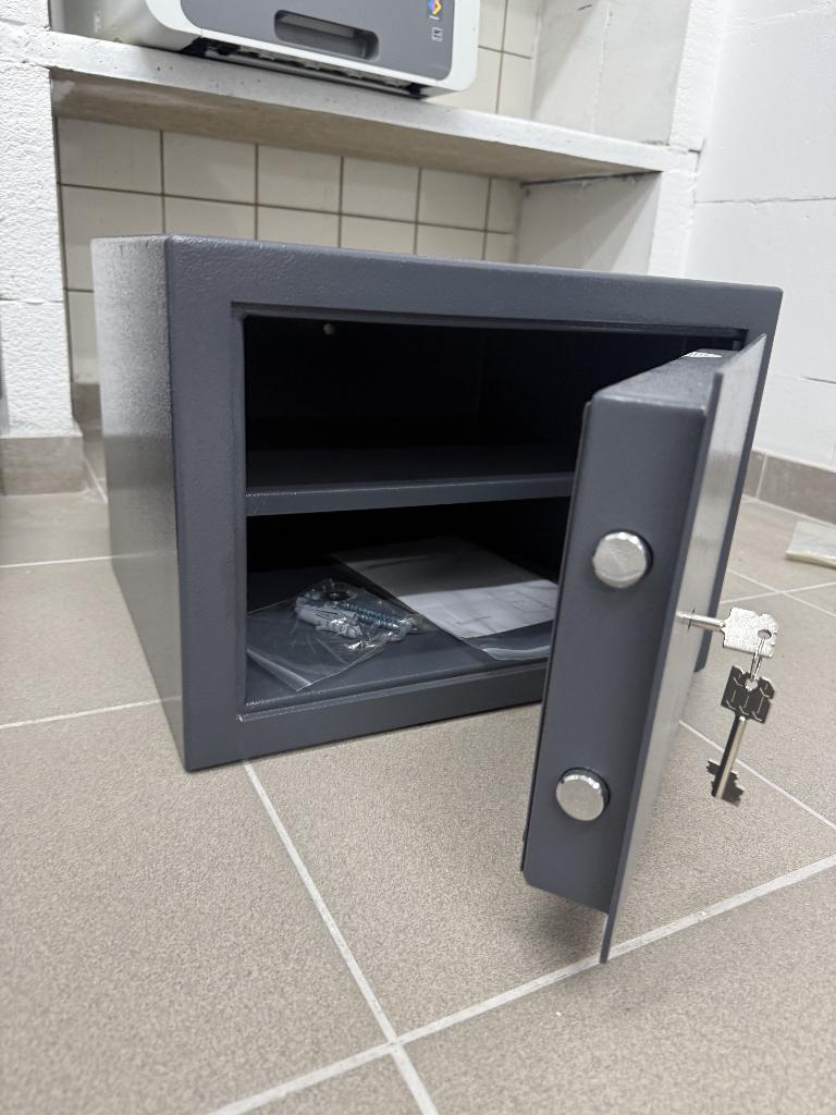 Tresorbau M410 FORMAT kluis — Nieuw, Huis en Inrichting, Brandblussers en Brandkasten, Ophalen, Nieuw, Brandkast