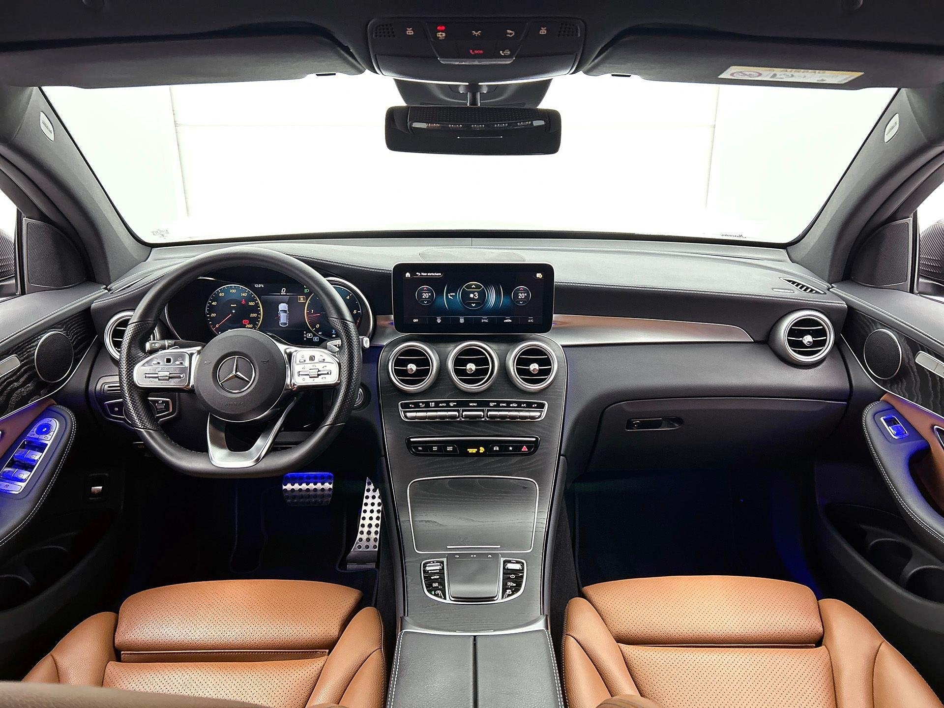 Mercedes-Benz GLC-klasse 200 d 4MATIC Coupé Amg Line Trekha, Auto's, Automaat, Stof, Gebruikt, 4 cilinders