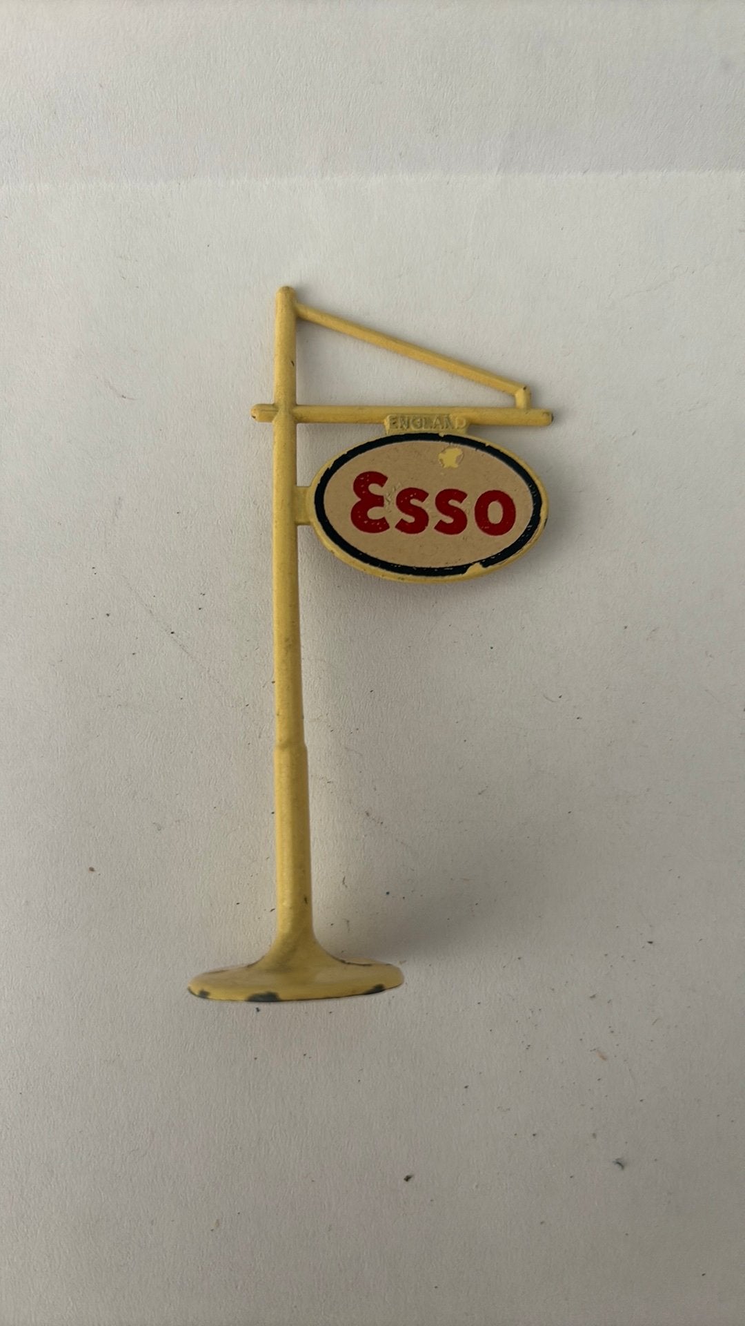 Panneau esso lesney, Hobby & Loisirs créatifs, Enlèvement ou Envoi, Comme neuf, Lesney