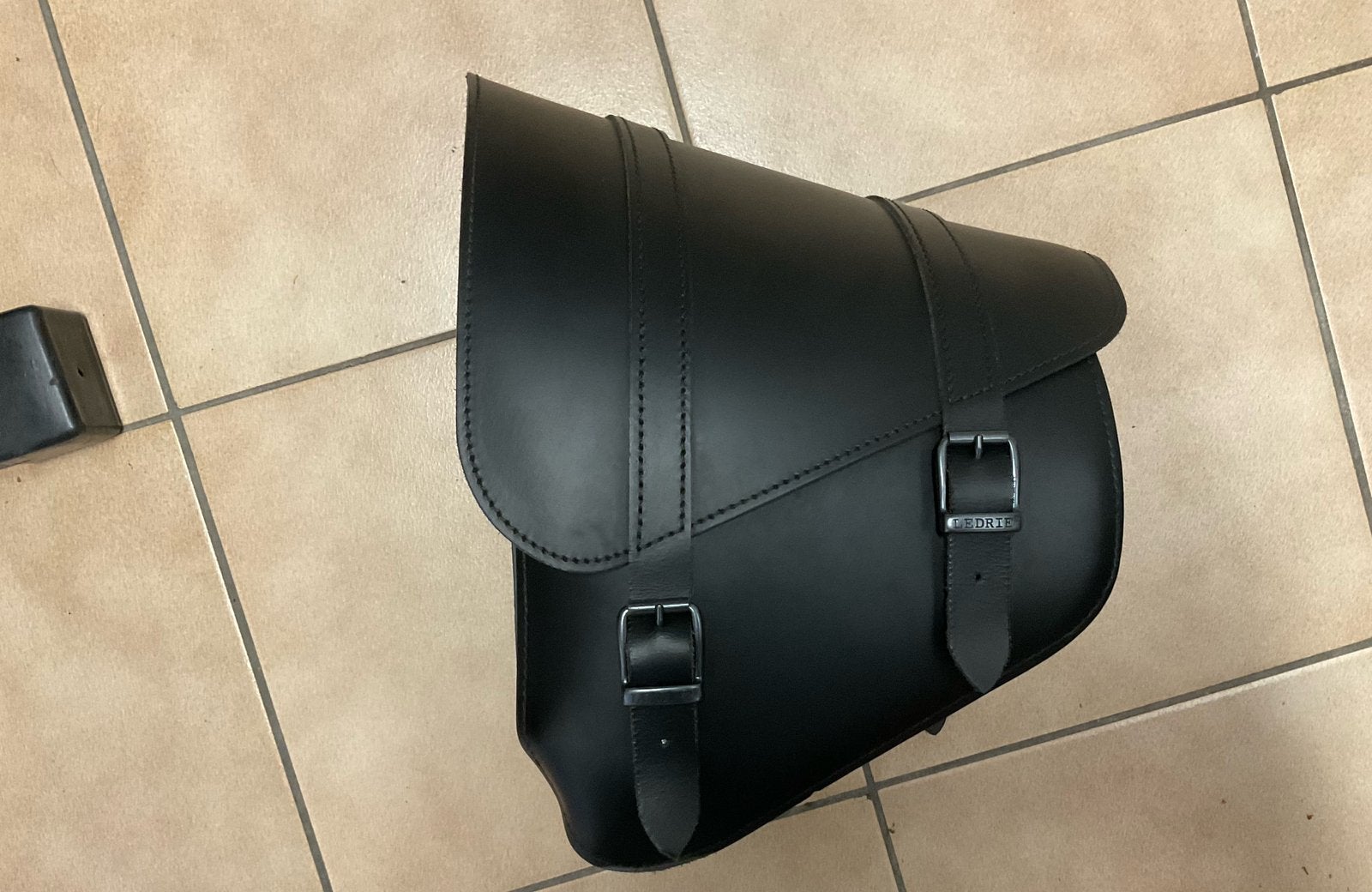 Swingarm bag Ledrie, Motoren, Ophalen of Verzenden