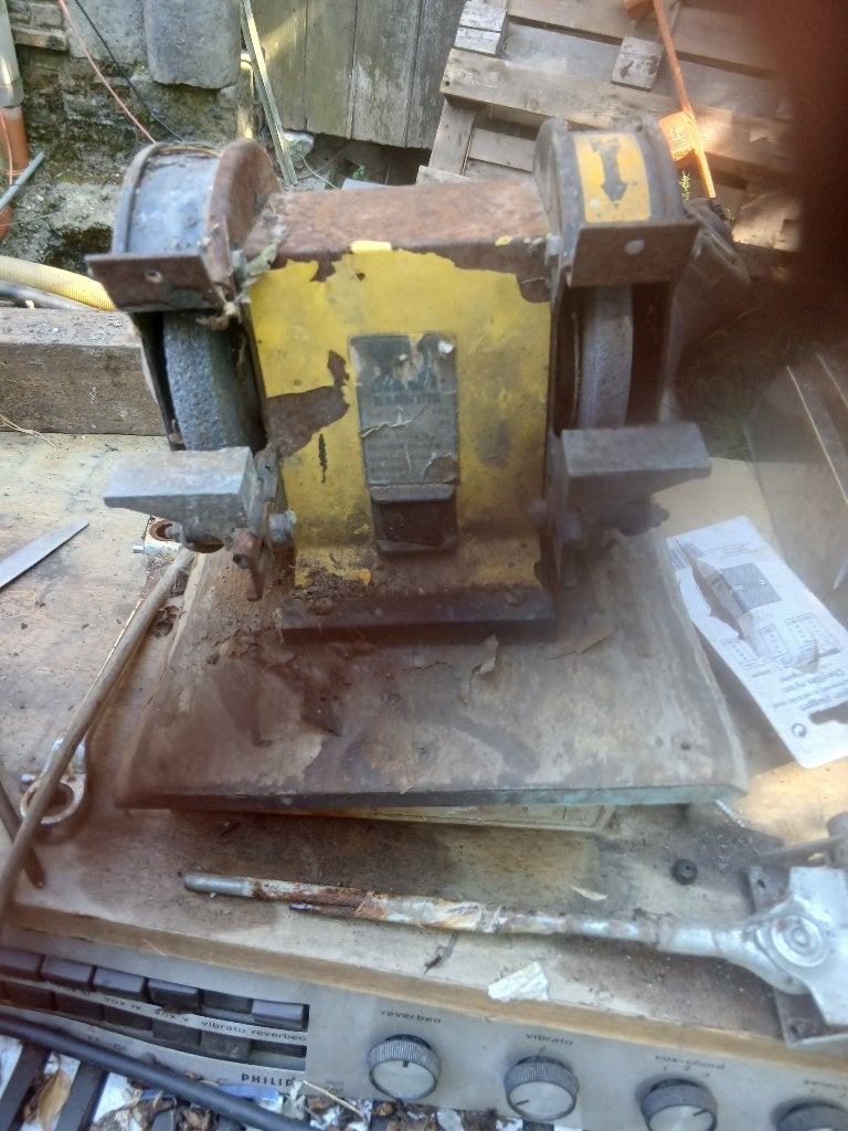 Petit touret a meuler, Bricolage & Construction, Enlèvement, Utilisé