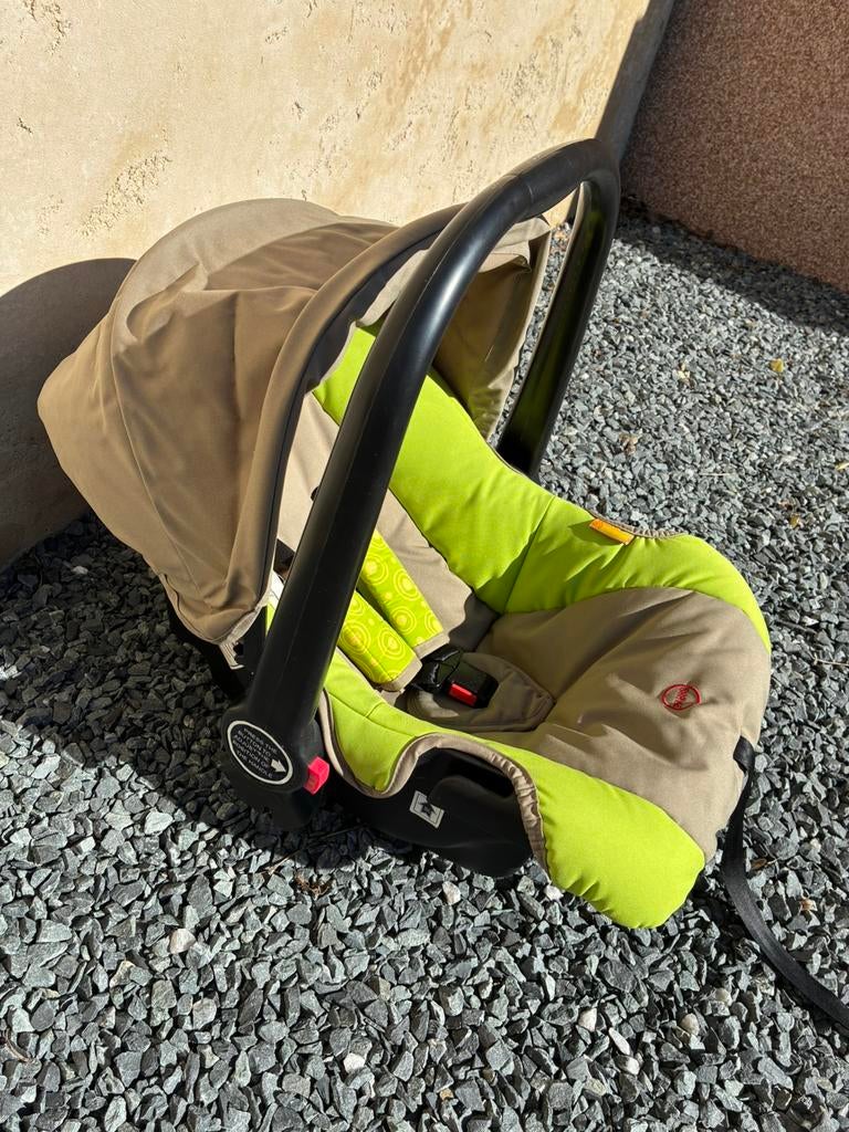 Siège auto pour bébé cosi, Enlèvement, Comme neuf