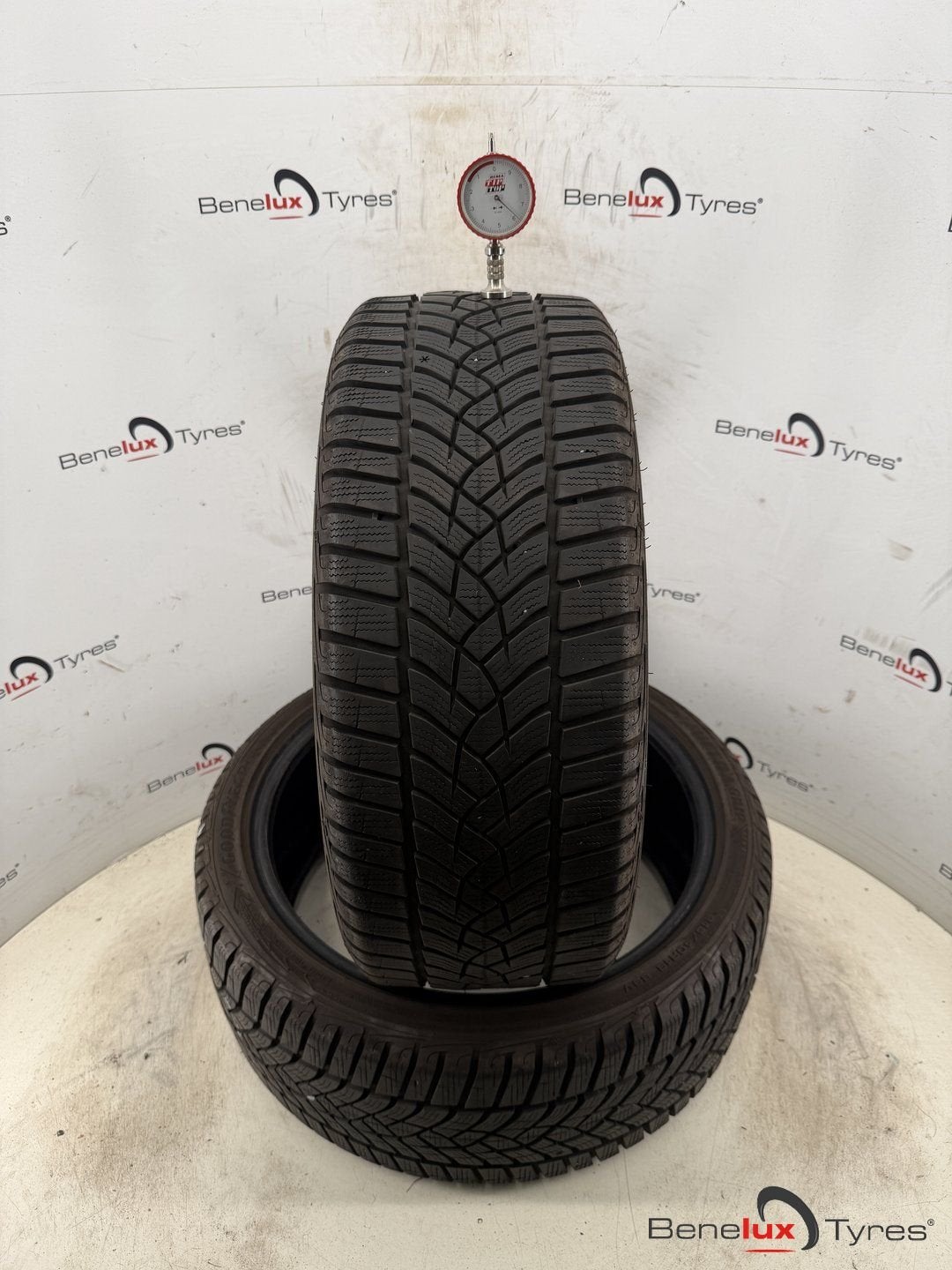 winter 215/40R18 89V Goodyear 215/40 R18 215/40/18 2154018, 18 inch, -, -, Band(en)