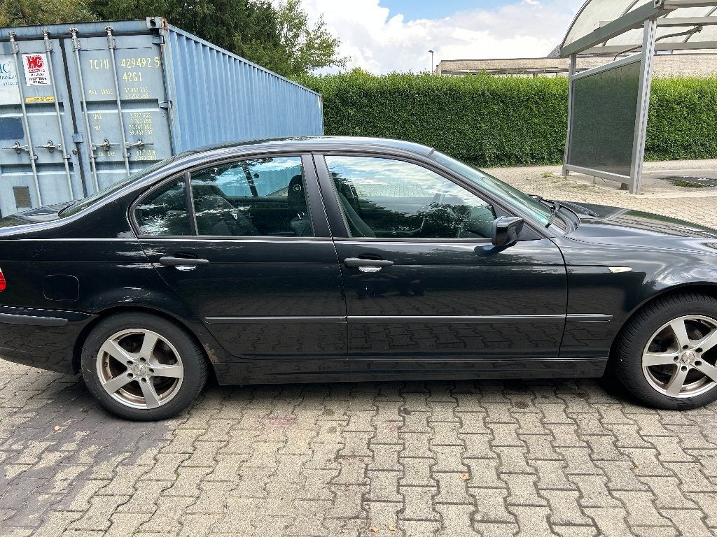 BMW E46 316i - EXPORT of ONDERDELEN, Auto's, Zwart, Zwart, Handgeschakeld, 5 deurs