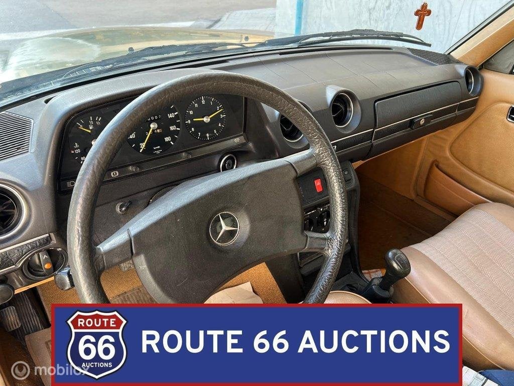 Mercedes-Benz 300 D | 1982 | Route 66 Auctions, Auto's, Zwart, Mercedes-Benz, Bedrijf, Handgeschakeld