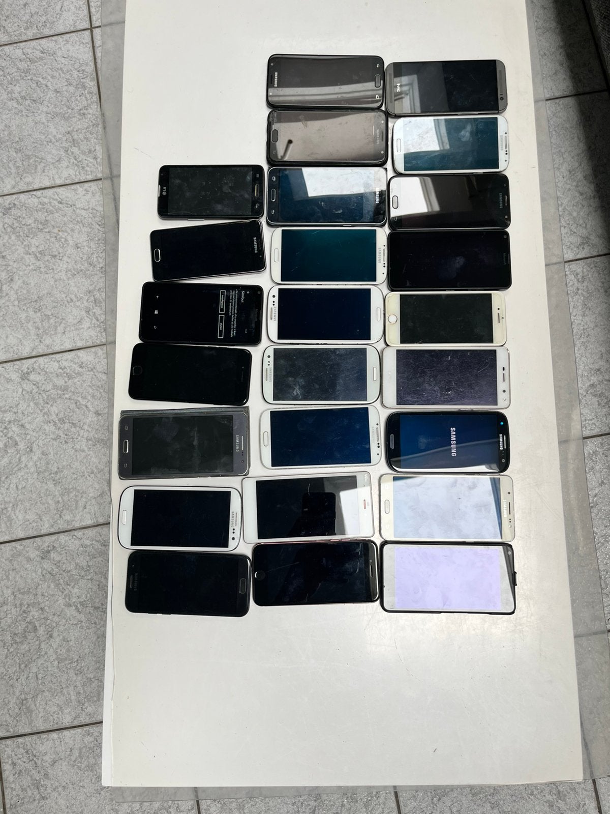 Partij gsm’s / smartphones – Samsung, werkend en defect, Enlèvement ou Envoi