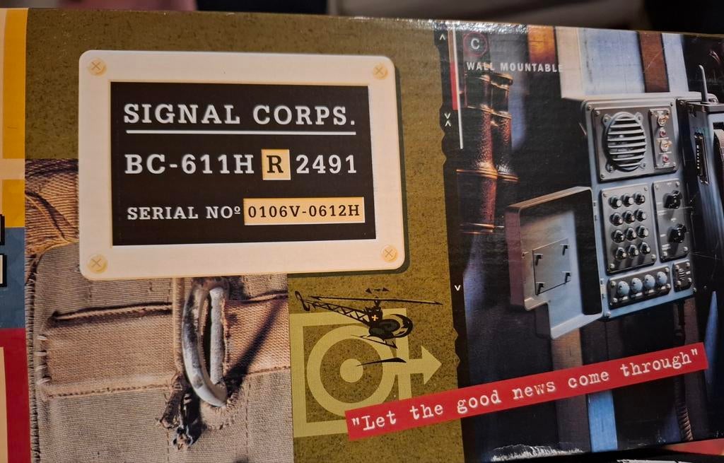 Vintage militaire radio / communicatie-unit – Signal Corps B, Enlèvement