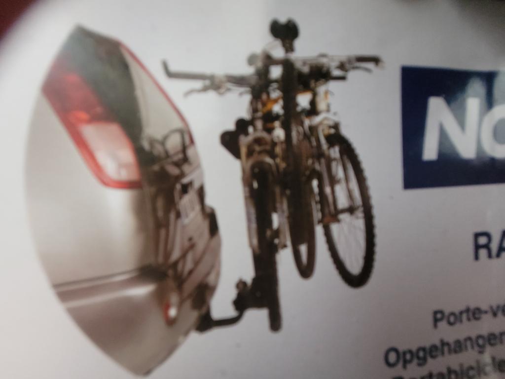 fietsrek voor drie fietsen op trekhaak van auto, Auto diversen, Fietsendragers, Ophalen, 3 fietsen of meer, Nieuw, Trekhaakdrager