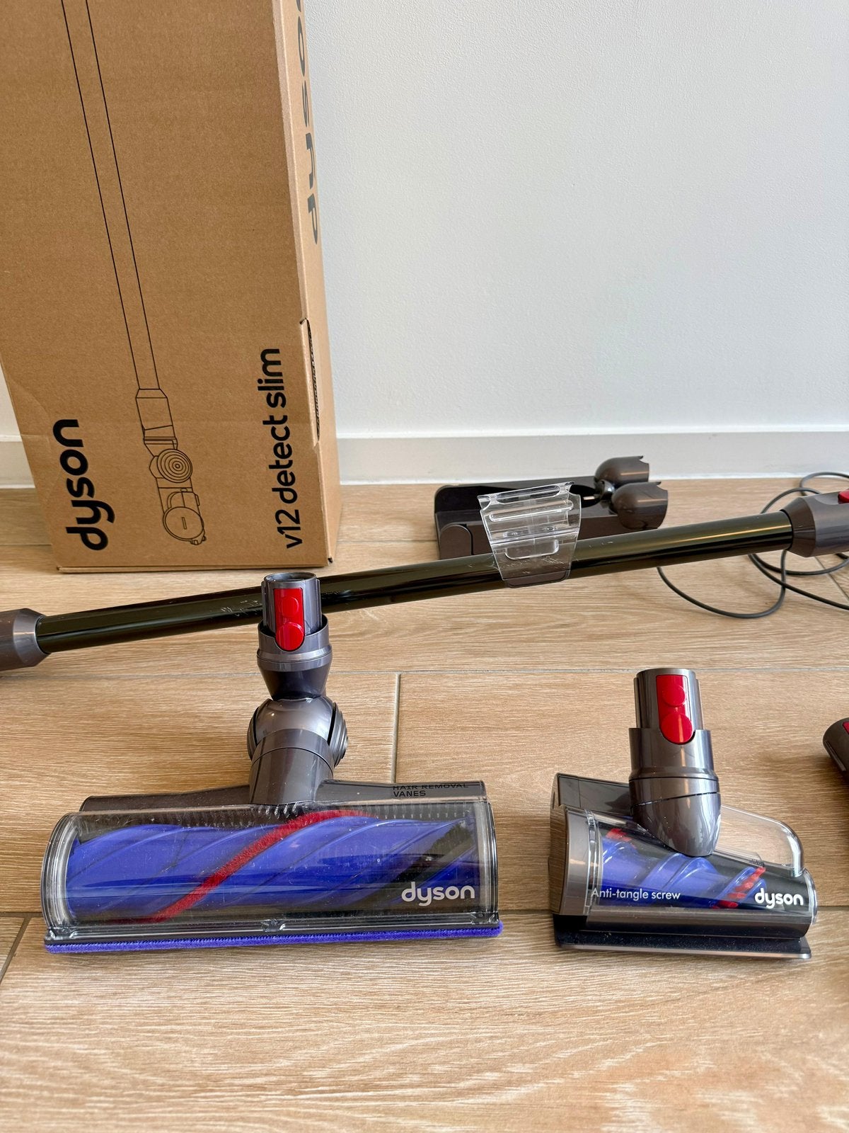 DysonV12DetectSlimAbsolute FullAccessories ExtendedWarranty, Ophalen, Zo goed als nieuw, Dyson