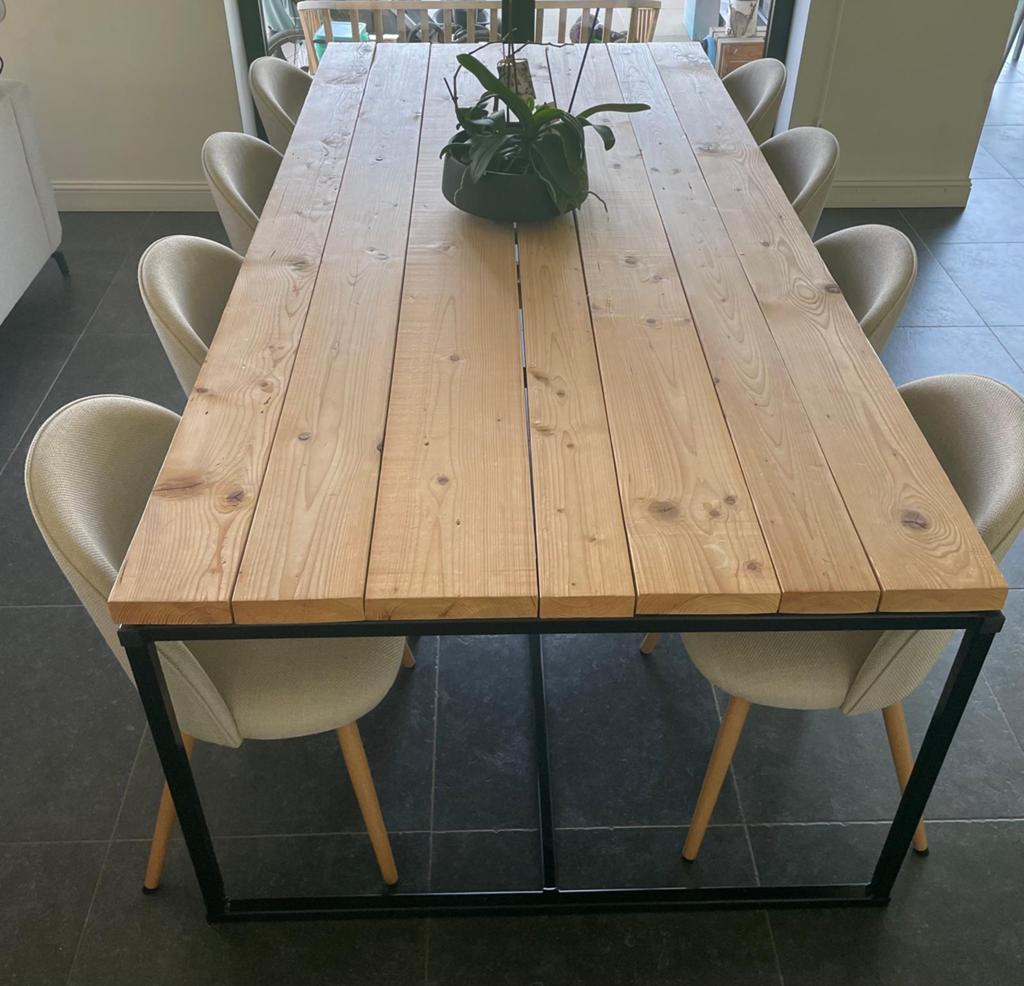 Stalen eettafel zwart, Huis en Inrichting, Ophalen, Zo goed als nieuw