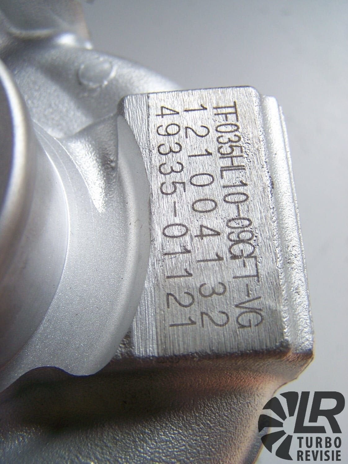 Turbo revisie Mitsubishi Outlander 2.2 150PK 49335-01121, Auto-onderdelen, Motor en Toebehoren, Gereviseerd, Ophalen of Verzenden