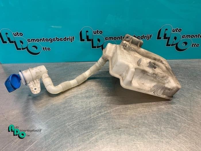 Réservoir lave-glace avant d'un Seat Leon (Leon 05-), -, 3 mois de garantie, Utilisé, -