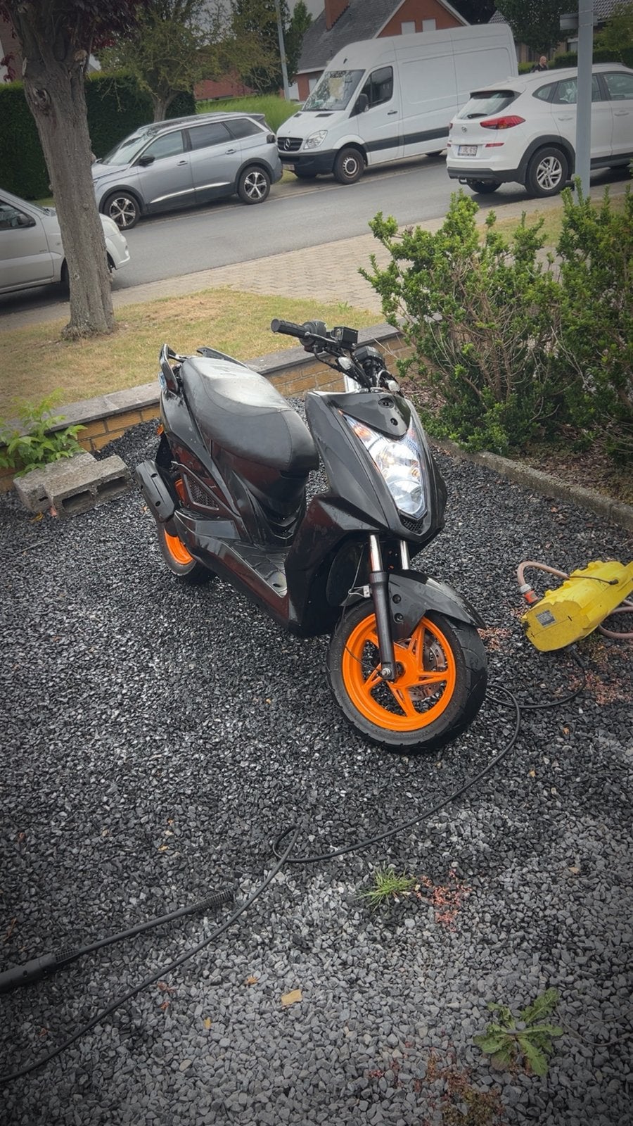 Kymco aglity naked rs 50 zwart, Fietsen en Brommers, Ophalen, Gebruikt, Klasse A (25 km/u), 50 cc
