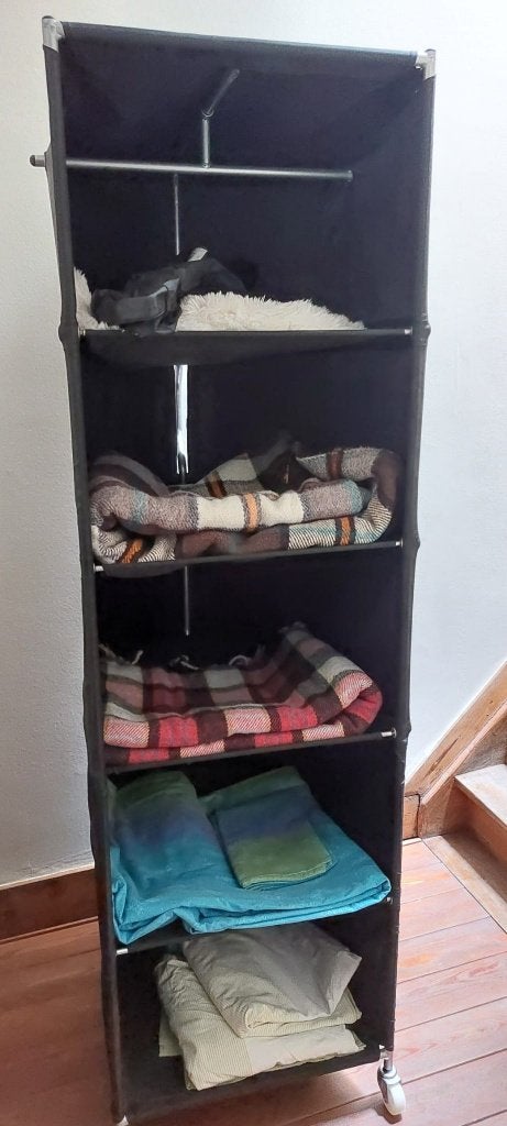 Originele IKEA PS vintage design kleerkast op wielen, Maison & Meubles, Armoires | Penderies & Garde-robes, Avec tablette(s), Ikea Vintage