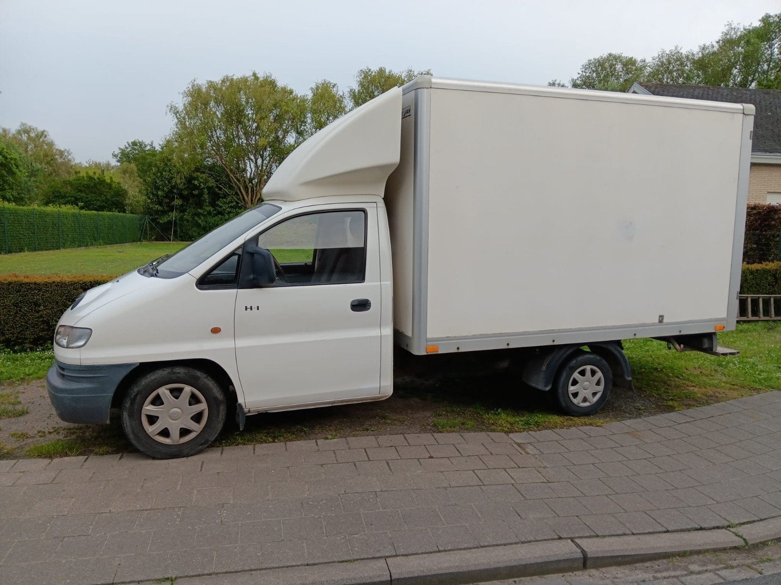 Hyundai h100 2.5tdi meubelwagen, Auto's, Particulier, Euro 3, Te koop, Hyundai