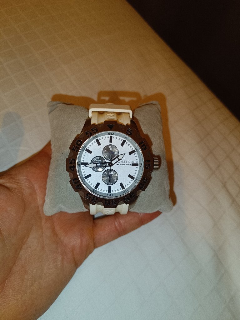 Montre-bracelet pour homme Nautica, Bijoux, Sacs & Beauté, Montre-bracelet, Autres marques, Synthétique, Enlèvement
