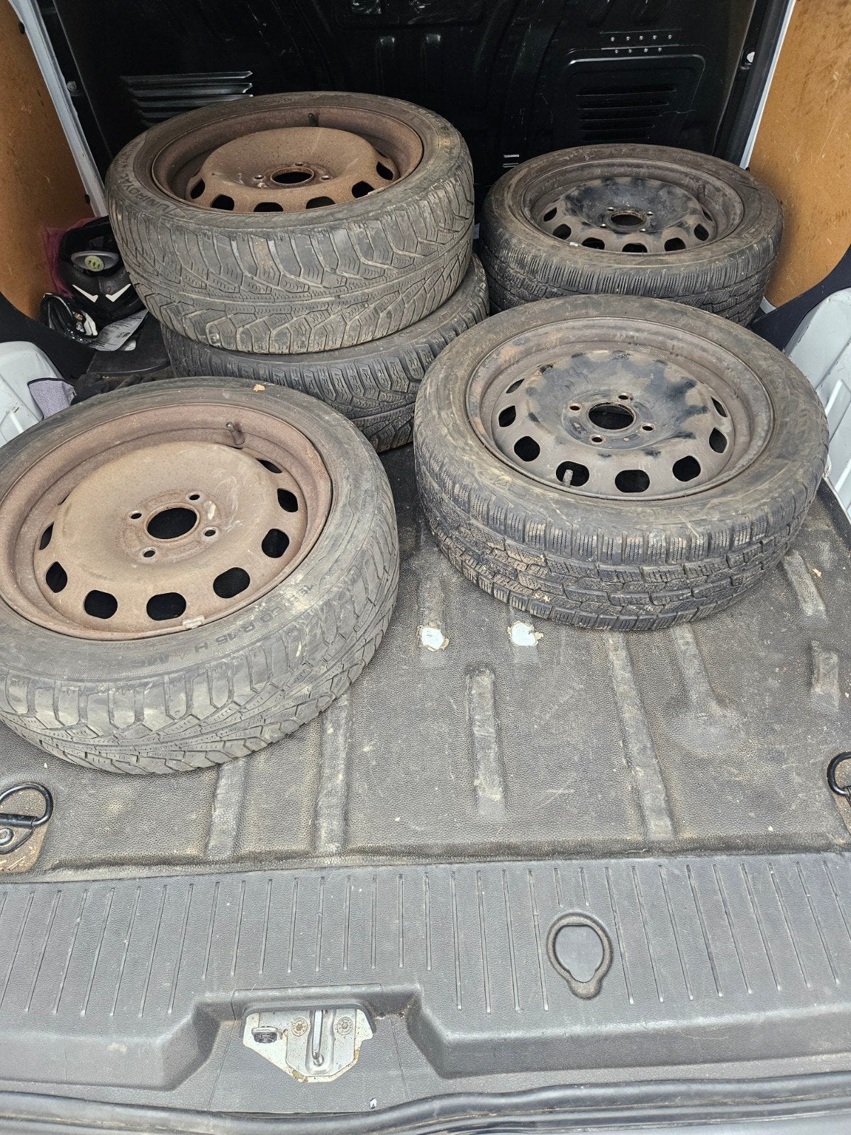 5 jantes Ford 4x108 15 Pouces, Enlèvement