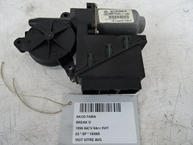 MOTEUR LEVE VITRE ELECTRIQUE AVANT GAUCHE Skoda Fabia (6Y5), Autos : Pièces & Accessoires, Utilisé, Avant, Skoda