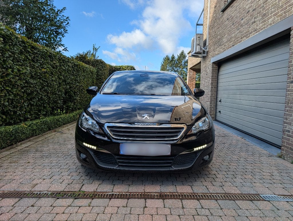 Peugeot 308 1.2 130 | 163.000 km | Distributieriem vervangen, Autos, Achat, Euro 6, Noir, 5 portes