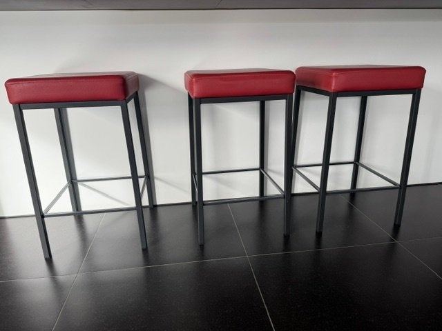 Mooi set 4 barkrukken, 3 ongebruikt, Huis en Inrichting, Ophalen, Kunststof, 60 tot 90 cm, Nieuw