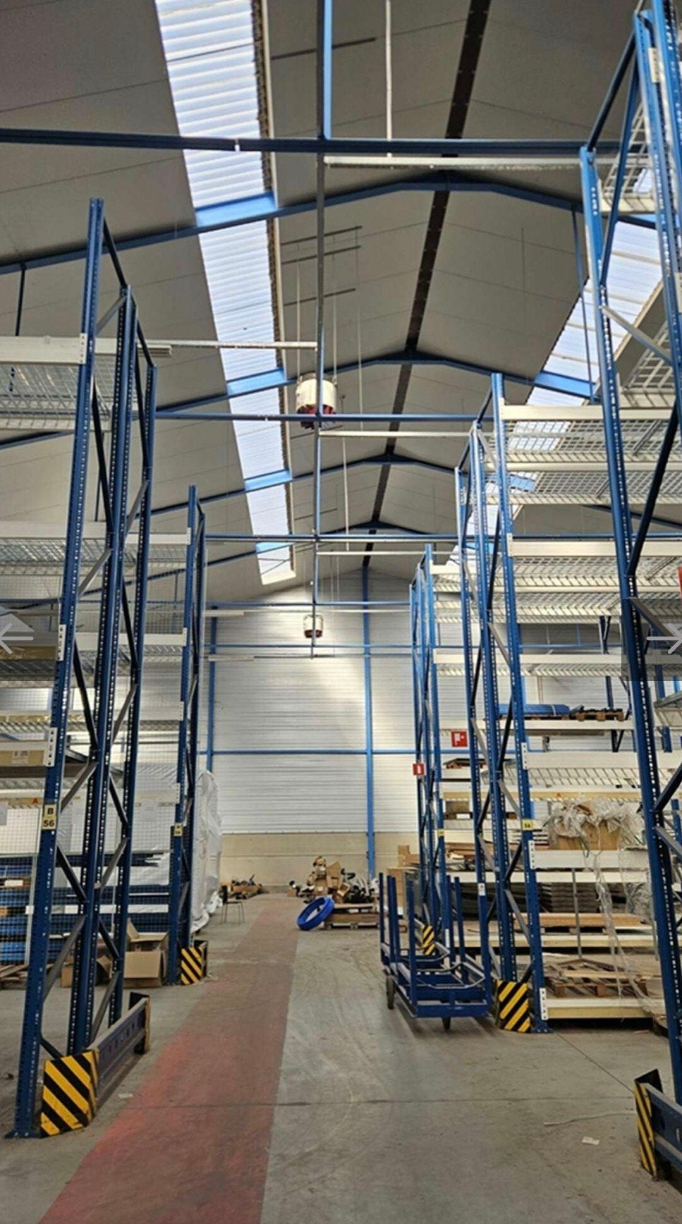Industrieel magazijn te huur 1500m2, Enlèvement