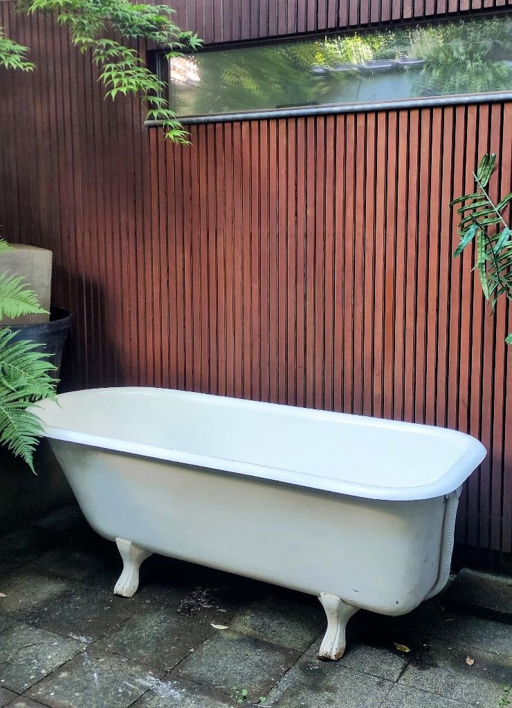 Baignoire sur pieds en Fonte, Enlèvement, Utilisé, Baignoire